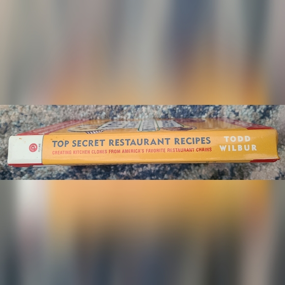 Top Secret Restaurant Recipes by Todd Wilbur 1997 Hardback - Picture 3 of 12